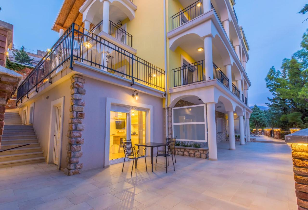Palace Paulina Apartments Novi Vinodolski Kültér fotó