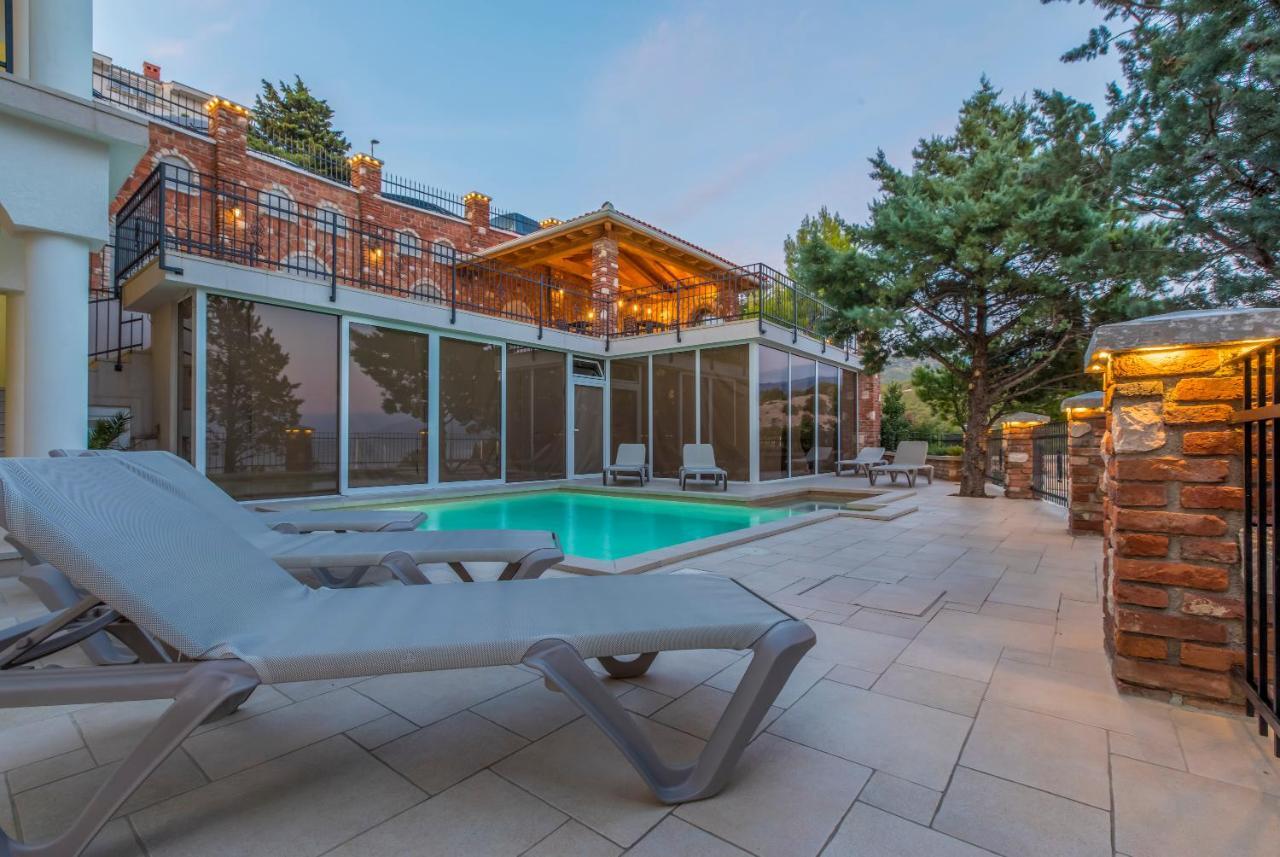 Palace Paulina Apartments Novi Vinodolski Kültér fotó