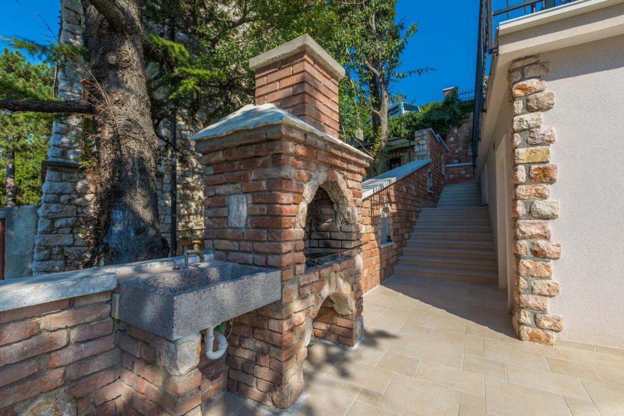 Palace Paulina Apartments Novi Vinodolski Kültér fotó