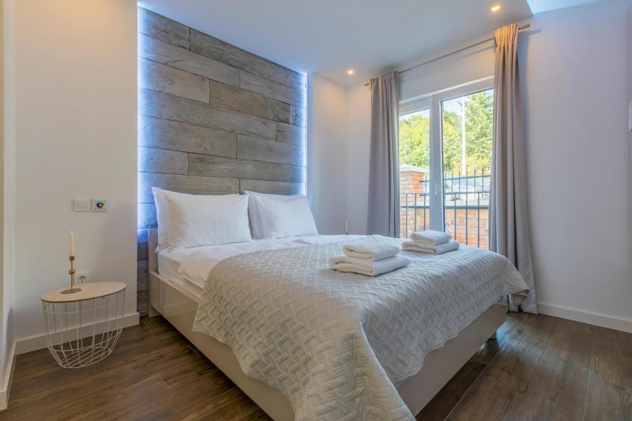 Palace Paulina Apartments Novi Vinodolski Kültér fotó